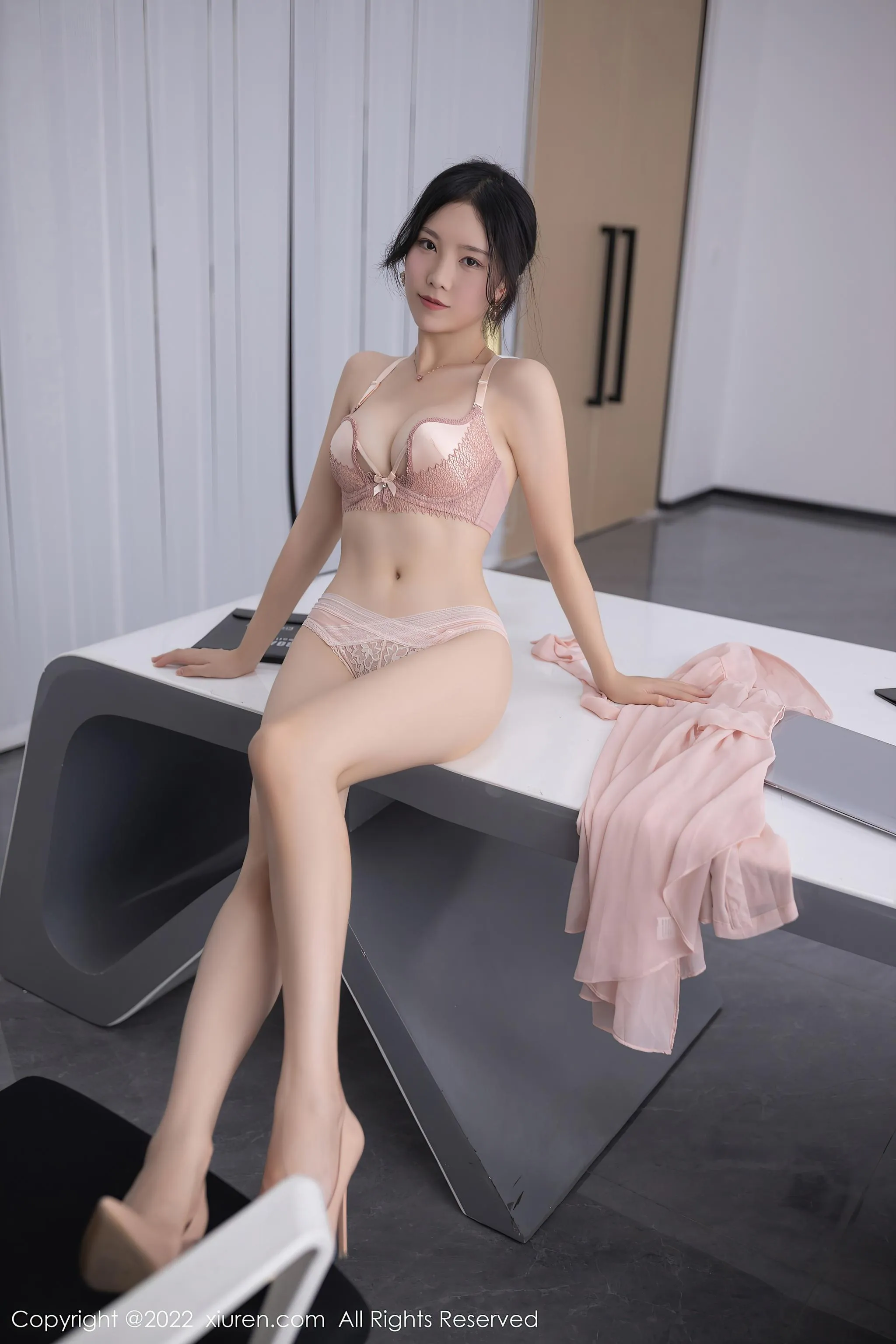 [XIUREN秀人网] 2022.09.28 NO.5657 抖娘利世 [79P]插图5